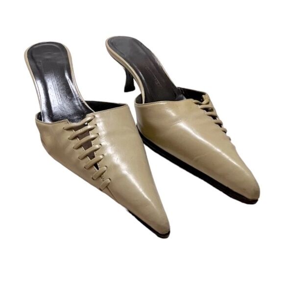 Gorgeous Guissepe Zanotti Cream Colored Leather Mules Like New Size 39 US 8 - Picture 11 of 13